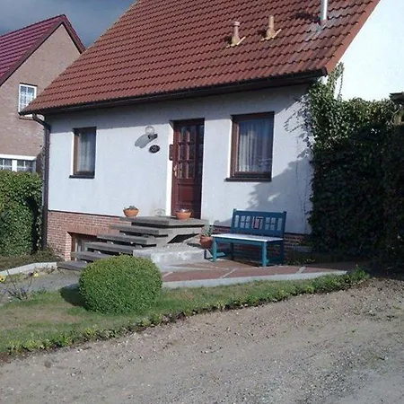 Ferienwohnung Rickert 아파트 Ostseebad Kühlungsborn